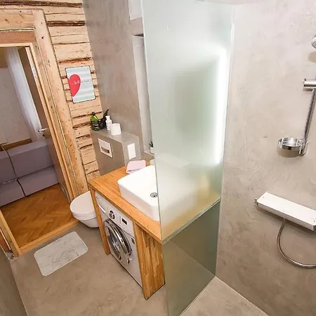 Paernu Apartment شقة بارنو